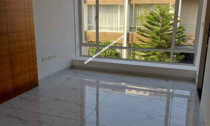 4 BHK Villa for Sale in Karapakkam